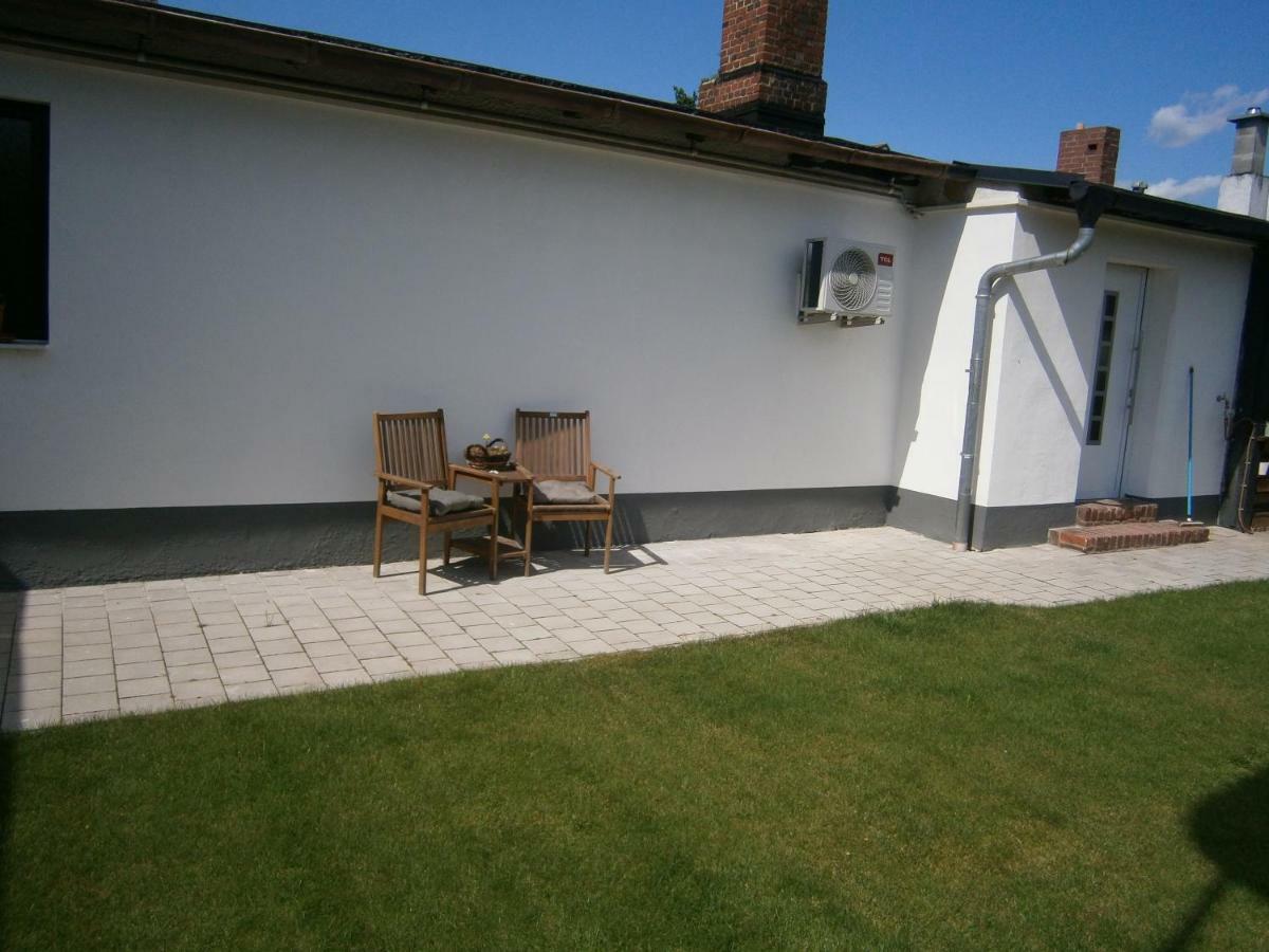 Wohnen Im Ehemaligen Kaminstudio Mit Klimaanlage Apartment Wittenberg Exterior photo